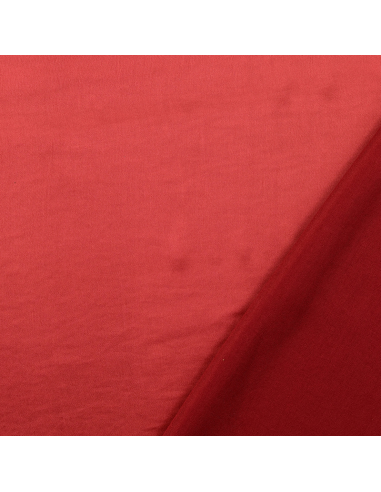 Satin Röd