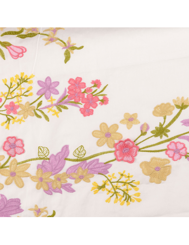 Bomullspoplin Embroidered Flowers
