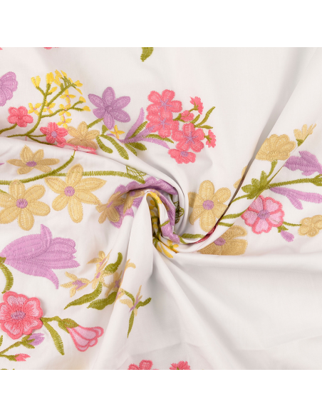 Bomullspoplin Embroidered Flowers