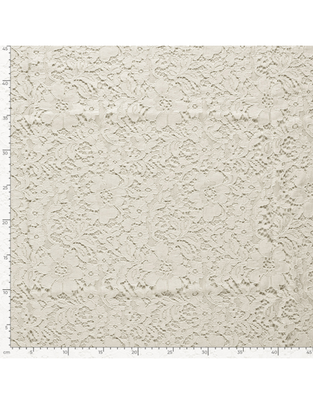 Knitted Lace Offwhite